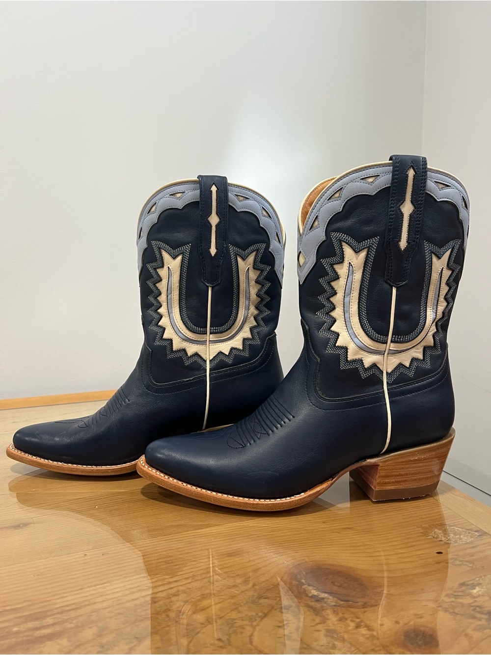 Tecovas The Jolene Western Heeled Boots Atlantic Blue Size 9